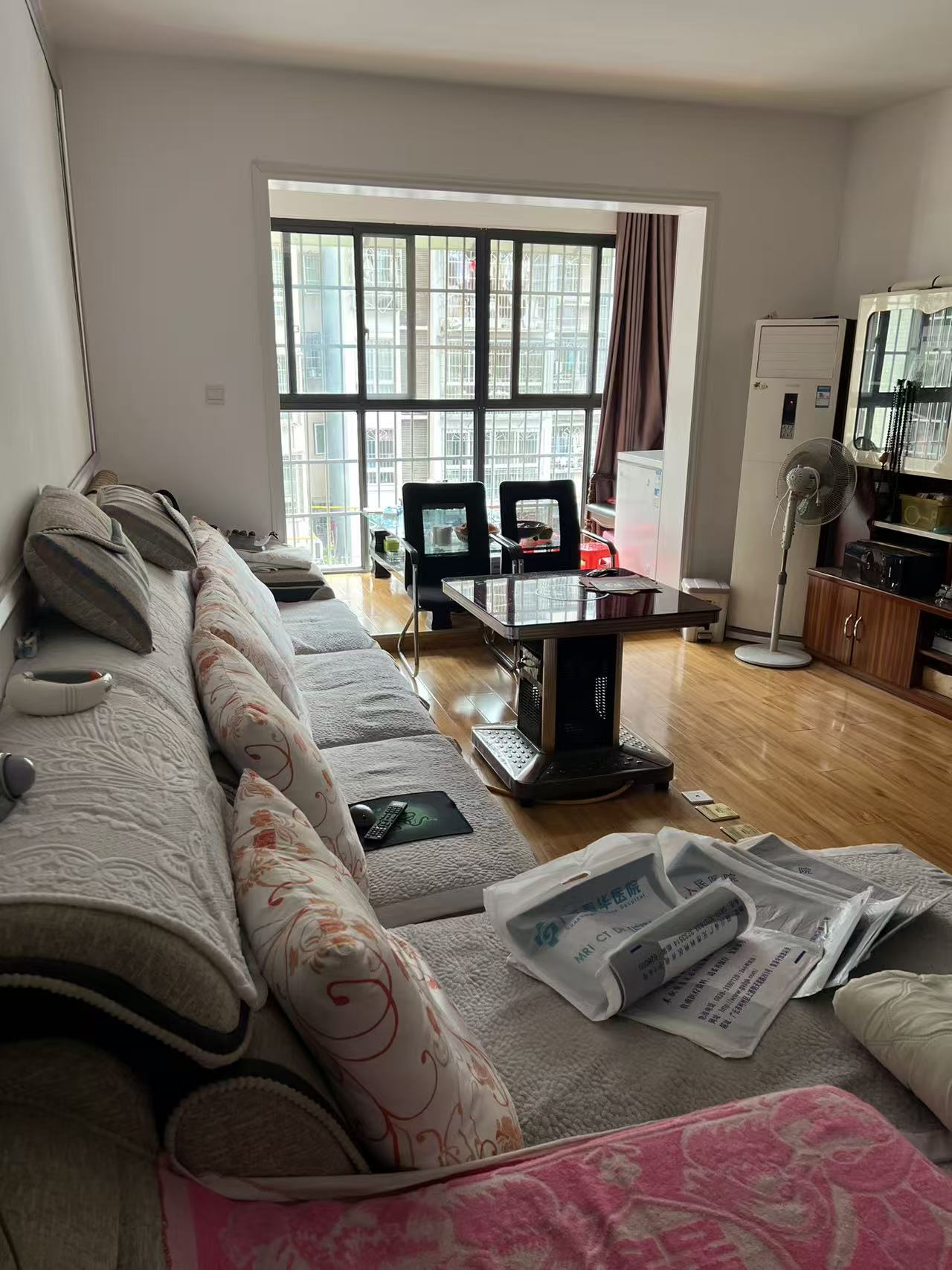 广元市利州区东坝办事处万缘明月路北侧、剑门路东侧、翠云路西侧一号安置点古堰社区A栋1-3-4号住宅