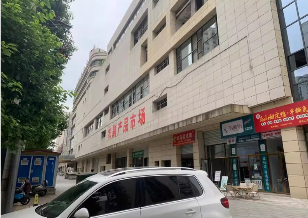 苍溪县陵江镇江南城区“金湾国际”项目商业楼L2的4楼、5楼
